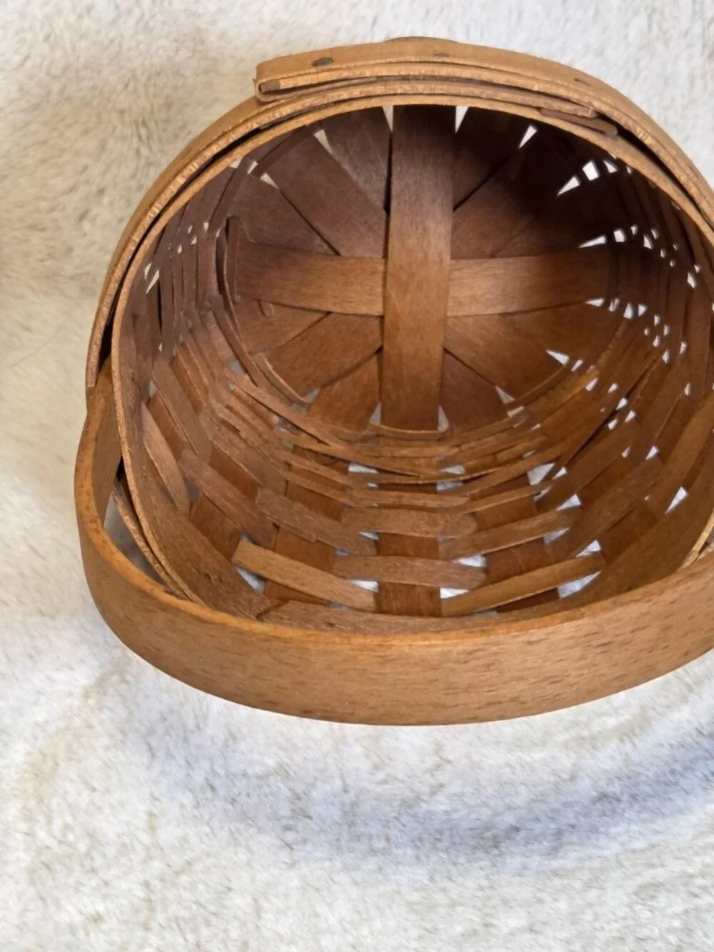 Longaberger Basket 1992 Discovery - 1492-1992 - Round w/ Metal Plaque Great Cond
